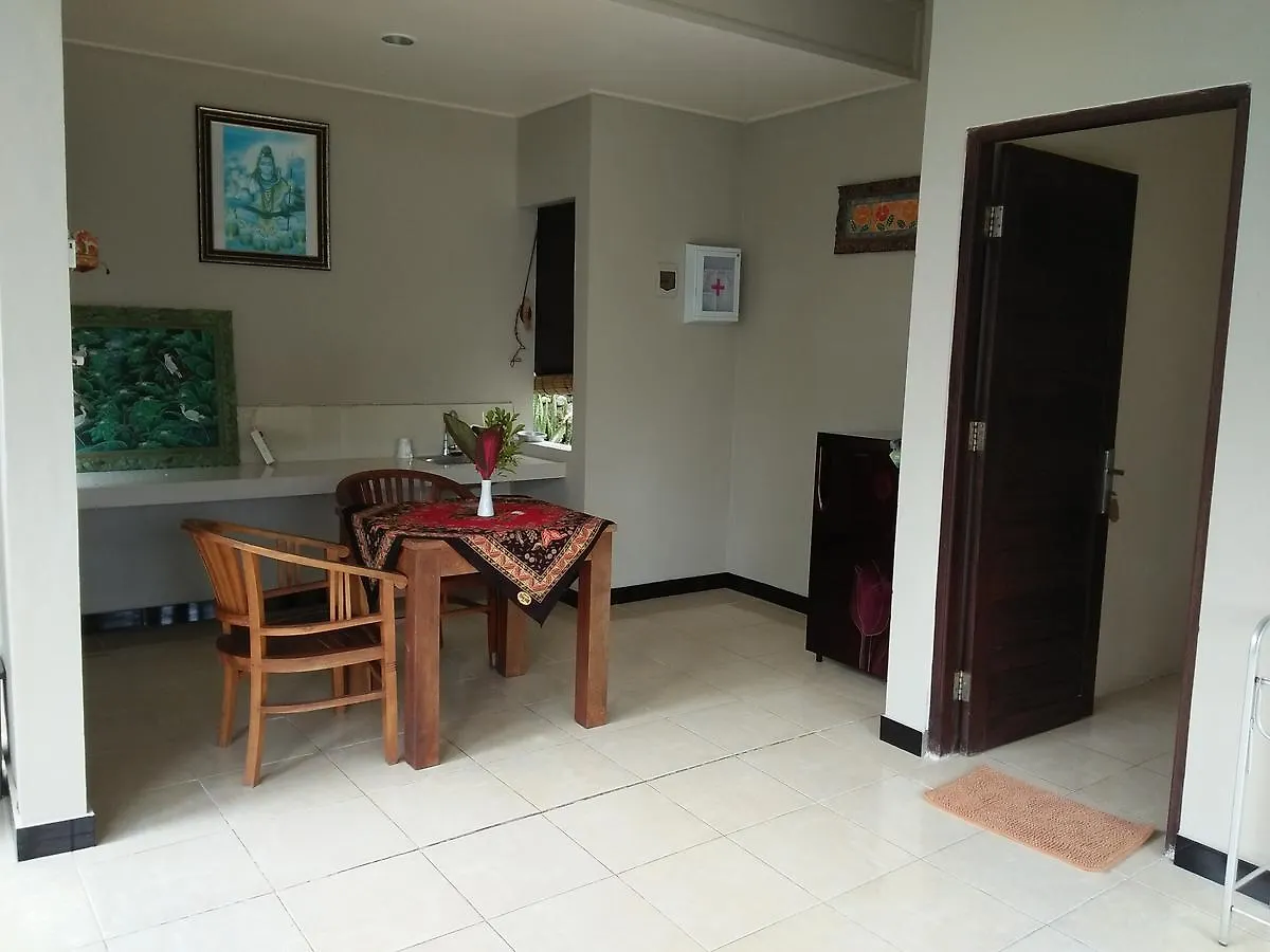 Wonder-Land Villa Ubud 3*,